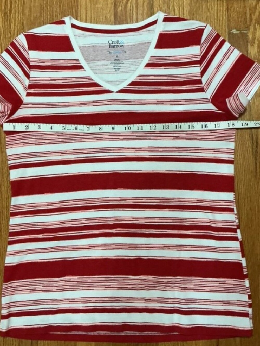 croft & barrow Red and White Striped V-Neck Short Sleeve Top